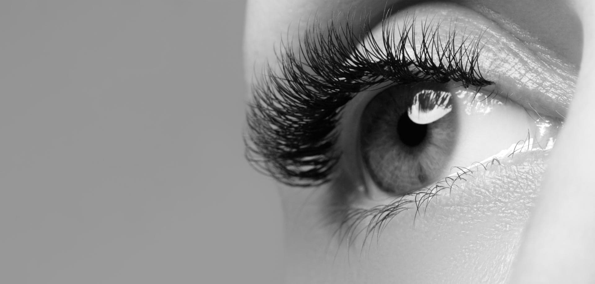 Long, dark eyelashes with LATISSE